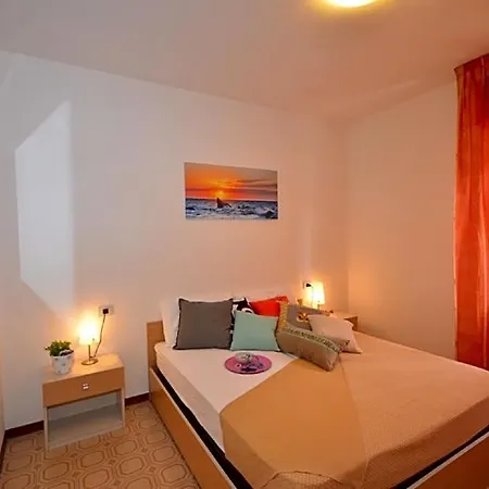 Cozy Flat In A Surrounded By A Garden Hotel Bibione