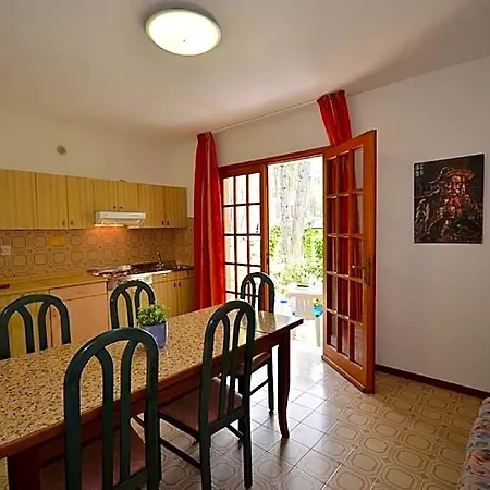 Cozy Flat In A Surrounded By A Garden 3* Bibione
