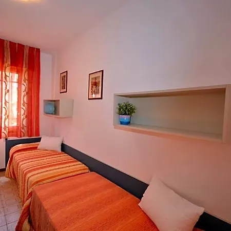Cozy Flat In A Surrounded By A Garden 3* Bibione