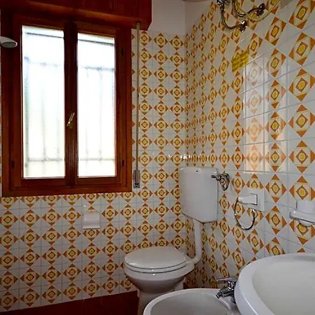 Cozy Flat In A Surrounded By A Garden Bibione